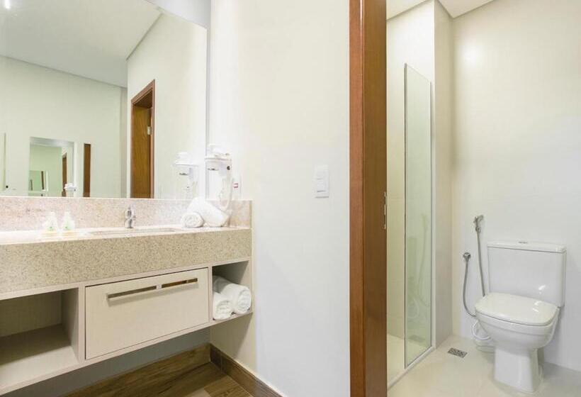 プレミアムトリプルルーム, Vinhedo Plaza