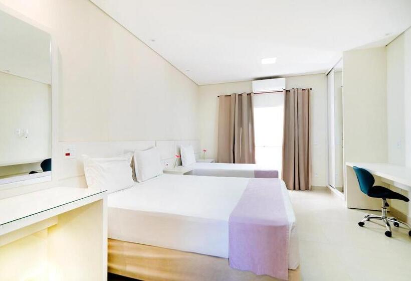 スタンダードバンガロー, Vinhedo Plaza