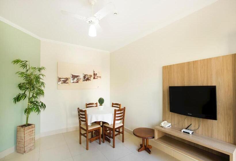 スタンダードバンガロー, Vinhedo Plaza