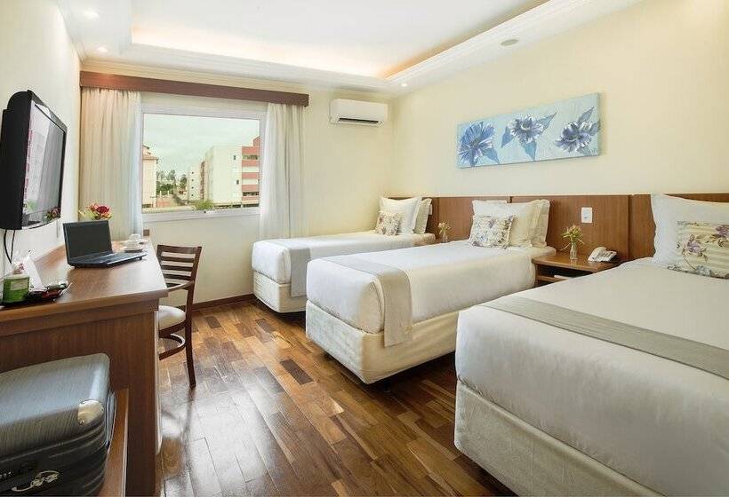 スタンダードトリプルルーム, Vinhedo Plaza