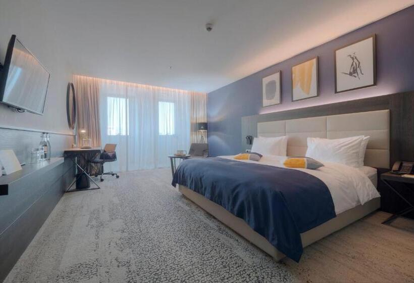 Camera Premium, Voco   Podgorica, An Ihg