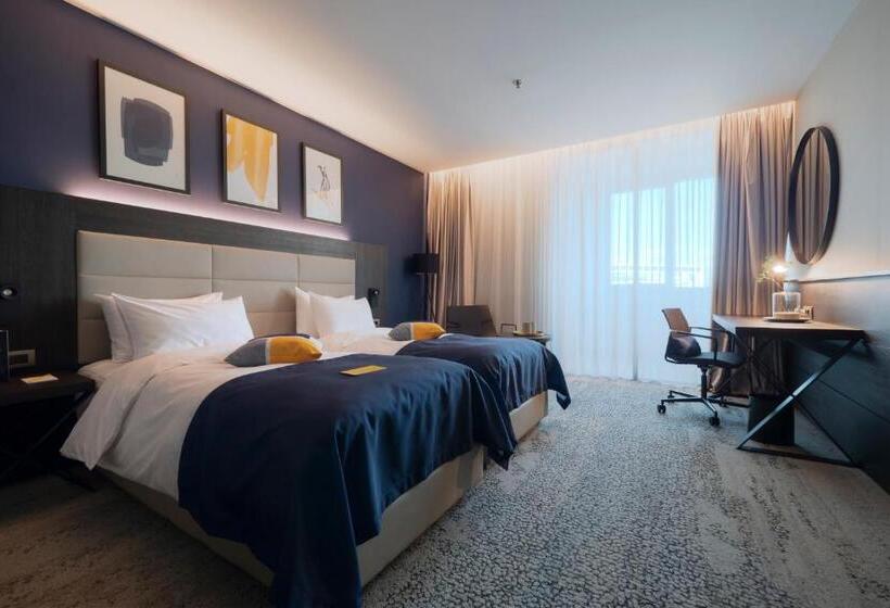 Camera Premium, Voco   Podgorica, An Ihg