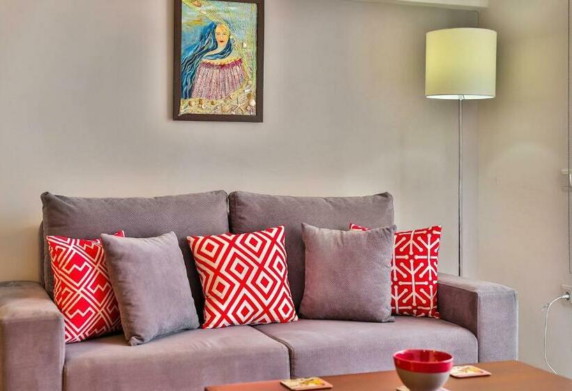 דירה בת חדר שינה 1 עם מרפסת, Kasinn Apart