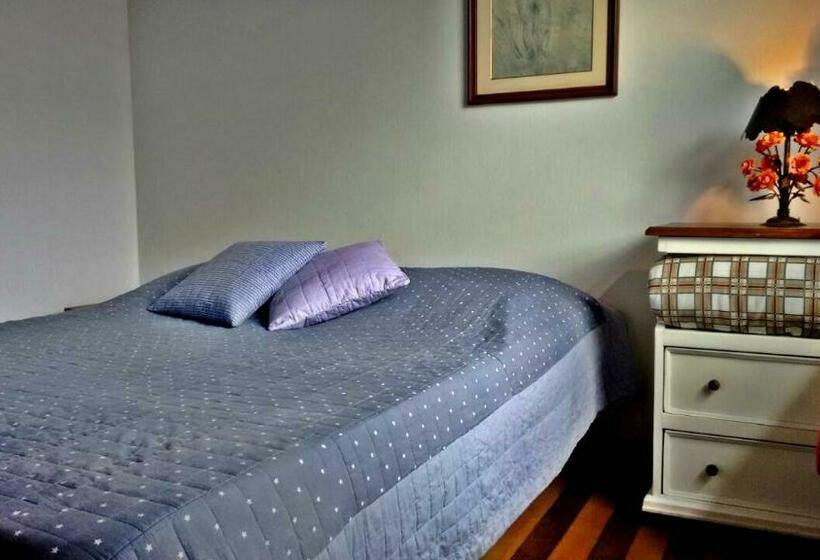 اتاق استاندارد, Hostel Armazém Do Heyokah