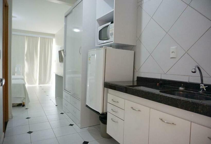 디럭스 트리플 룸, Brotas