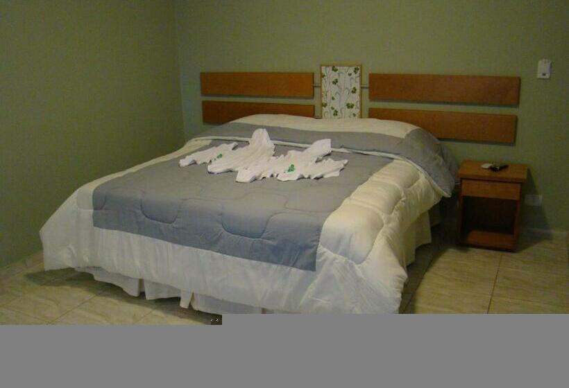 스탠다드 트리플 룸, Camping Quedasdagua