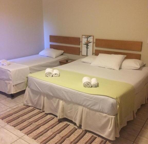 스탠다드 트리플 룸, Camping Quedasdagua