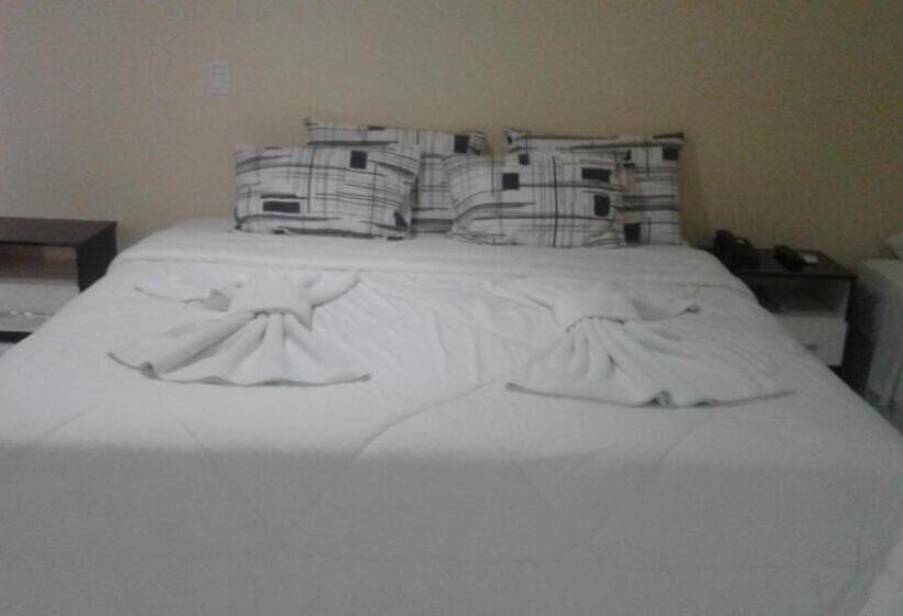 Номер Deluxe, Columbia