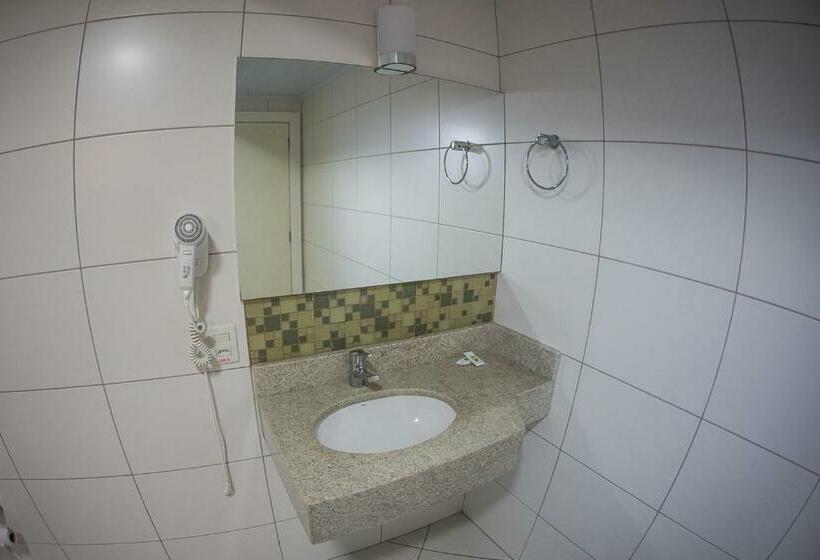 Трехместный Номер Deluxe, Contessi