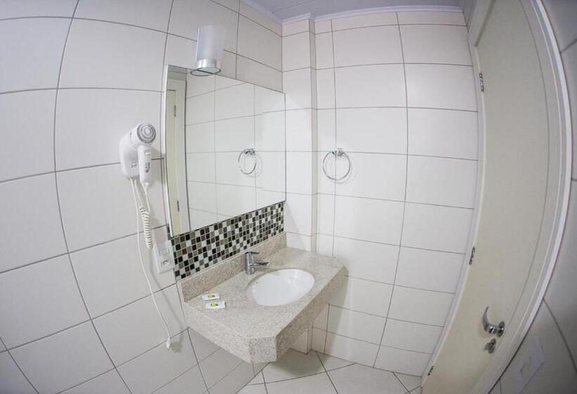 Номер Deluxe Одноместный, Contessi