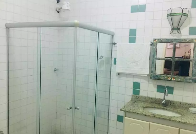 Standard Kolmen Hengen Huone Puutarhanäkymä, Fazenda Vcp