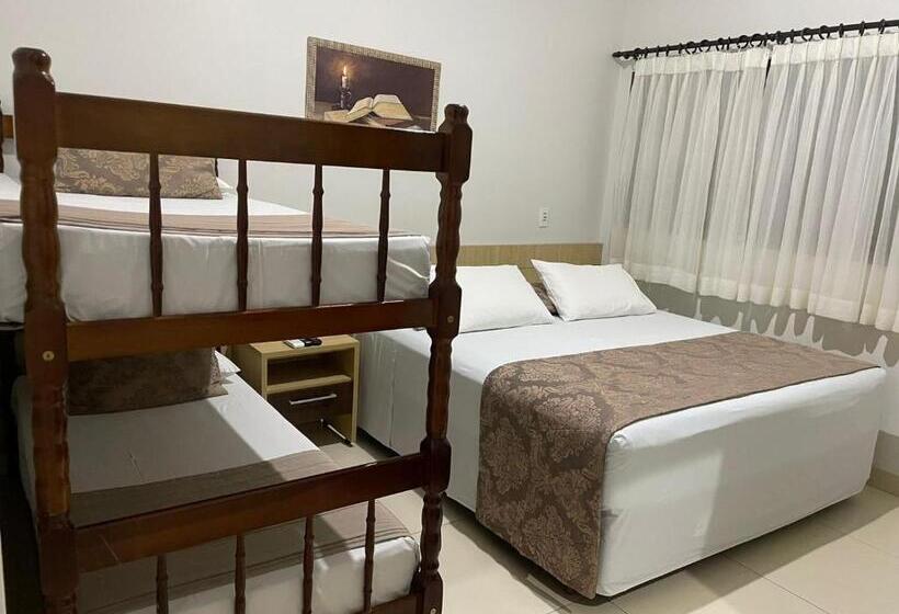 スタンダード４人部屋, Jardim