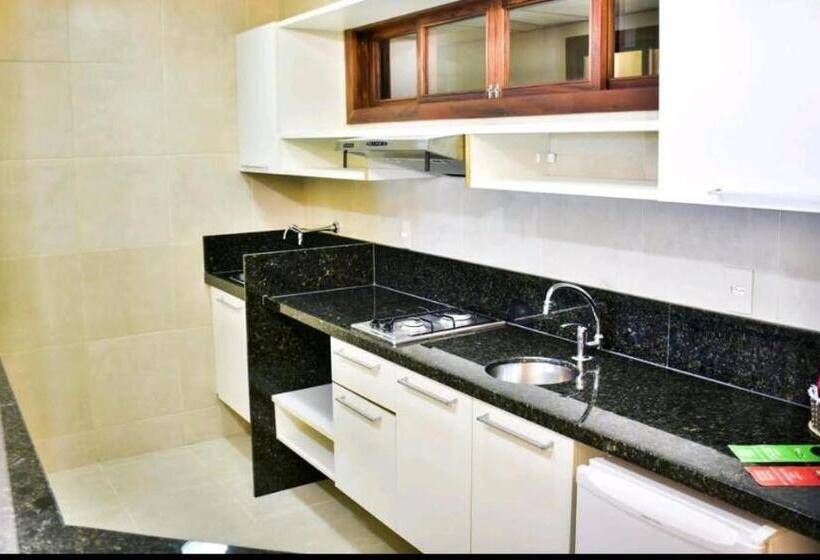 غرفة قياسية ثلاثية مزودة بشرفة, Manacá Apartamentos , Kariri Beach , Cumbuco