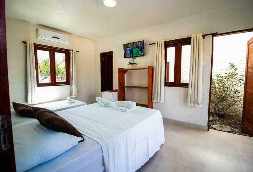 豪华三人间, Pousada Brisamares