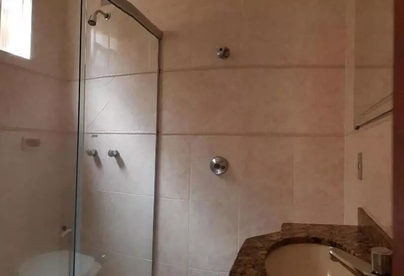 اتاق استاندارد یک نفره, Premier