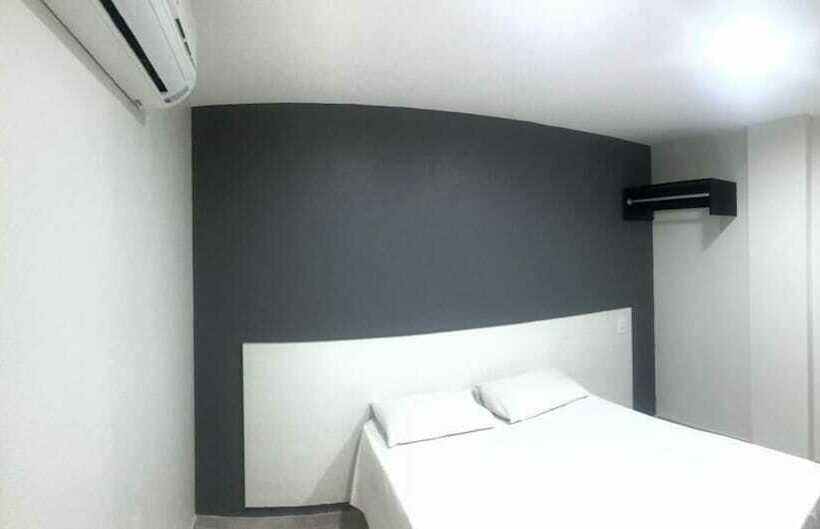 スタンダードシングルルーム, Rota 232 Hotel Caruaru
