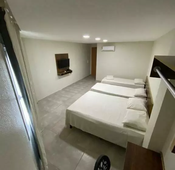 スタンダード４人部屋, Rota 232 Hotel Caruaru