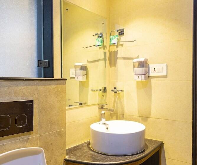 اتاق کلاسیک سه تخته, Tradition & Spa