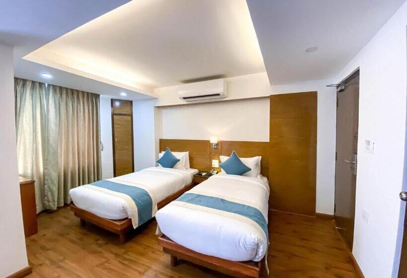 اتاق خانوادگی, Tradition & Spa