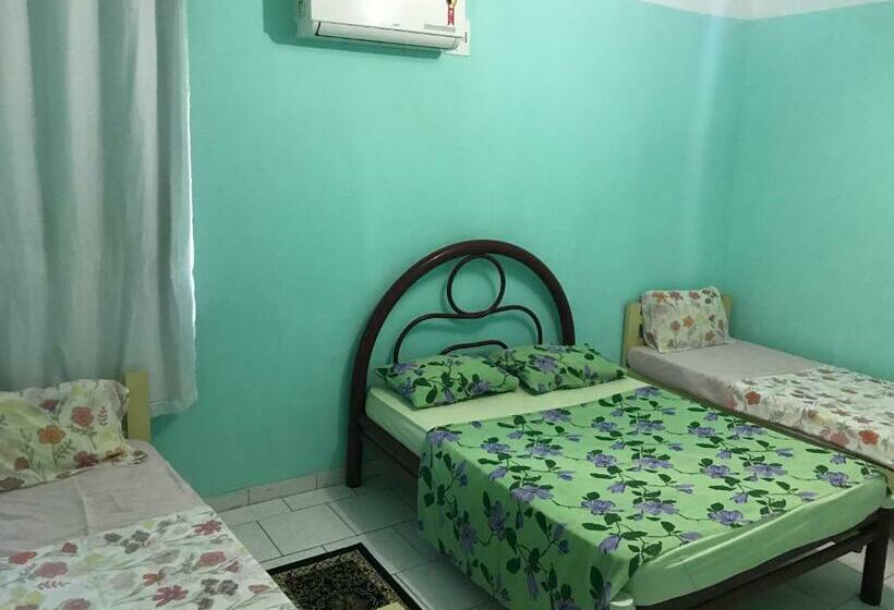 Номер Стандарт Трехместный, Brazil Inn Hostel Club