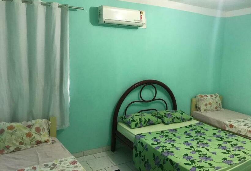 Номер Стандарт Трехместный, Brazil Inn Hostel Club