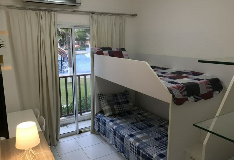 Апартаменты 1 Спальня Нижний Этаж, Beach Living, Frente Mar, 400m Do B Park
