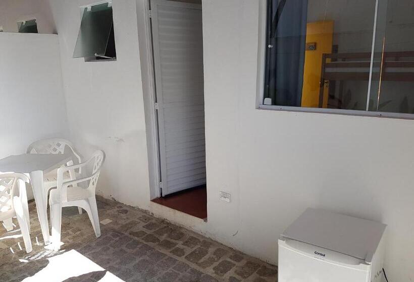 غرفة قياسية ثلاثية مزودة بشرفة, E Pousada Pouso54