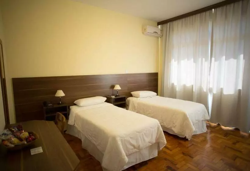 Standard-huone, Embaixador