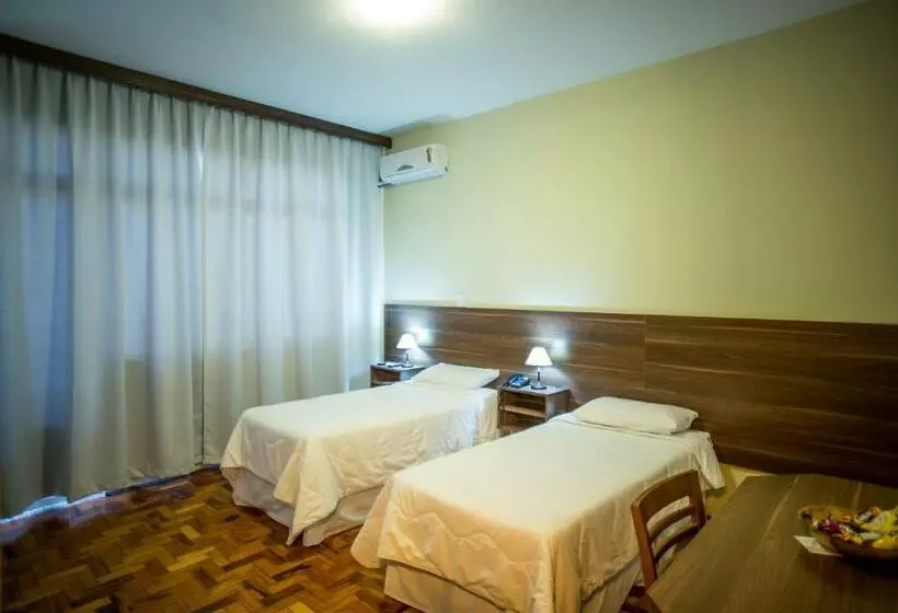 Standard-huone, Embaixador