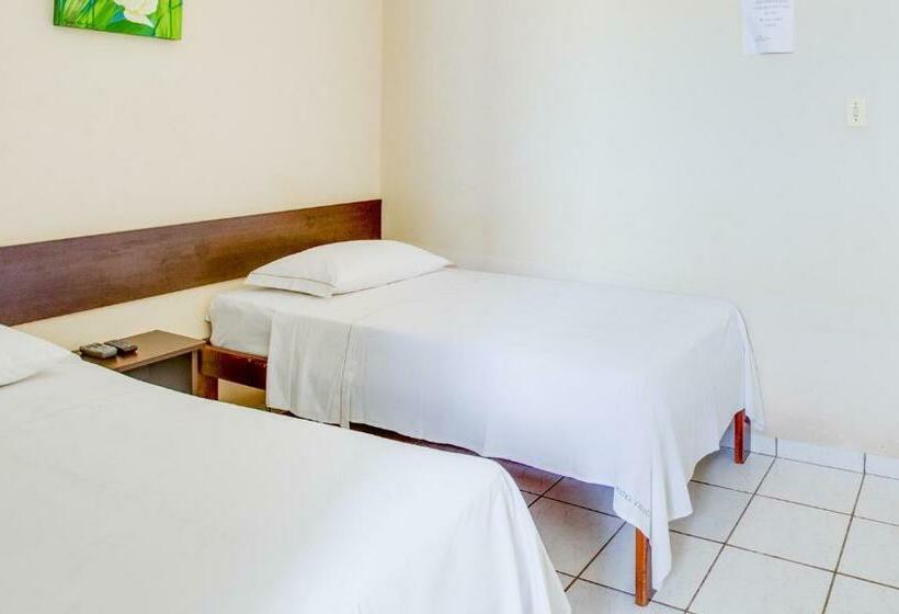 غرفة قياسية, Fabiel Palace