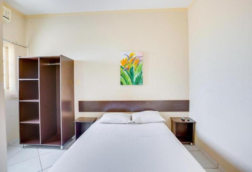 غرفة قياسية, Fabiel Palace