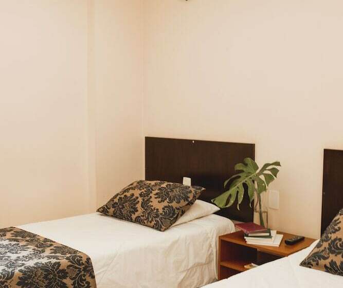 غرفة قياسية, Ouro Cerrado Palace