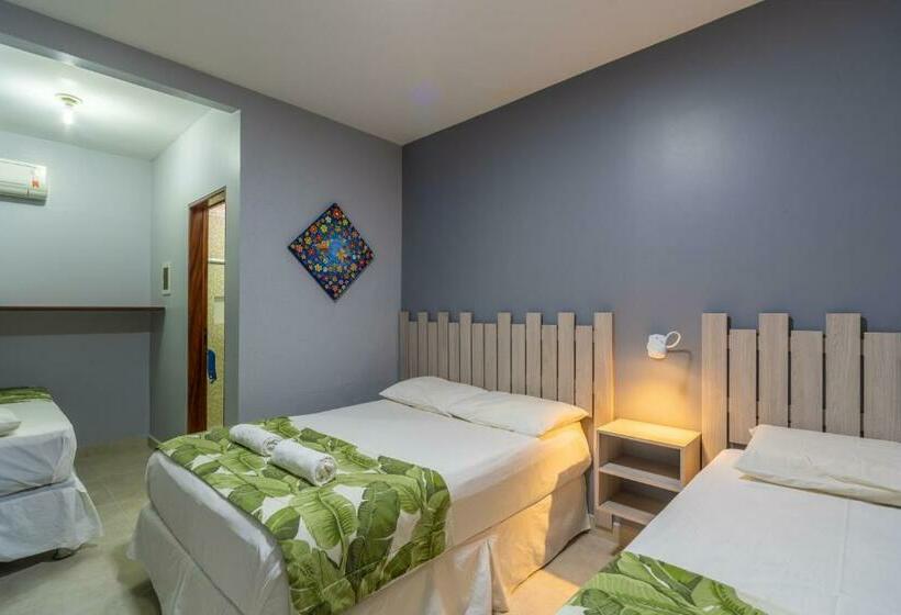 غرفة قياسية رباعية, Pousada Blue Viking