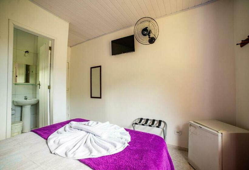 エコノミールーム, Pousada Cantinho Do Sossego Paraty Tem Piscina Com Vista Pra Montanha, Salão De Jogos, Café Da Manhã