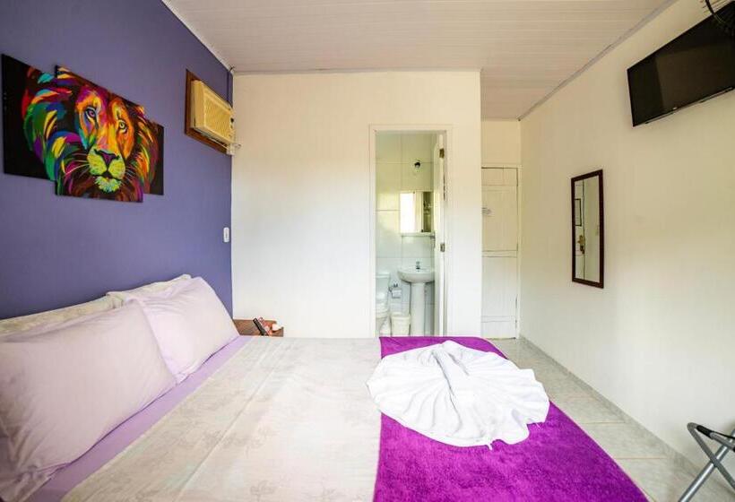 エコノミールーム, Pousada Cantinho Do Sossego Paraty Tem Piscina Com Vista Pra Montanha, Salão De Jogos, Café Da Manhã