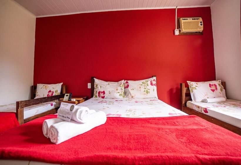 スタンダード4人部屋, Pousada Cantinho Do Sossego Paraty Tem Piscina Com Vista Pra Montanha, Salão De Jogos, Café Da Manhã