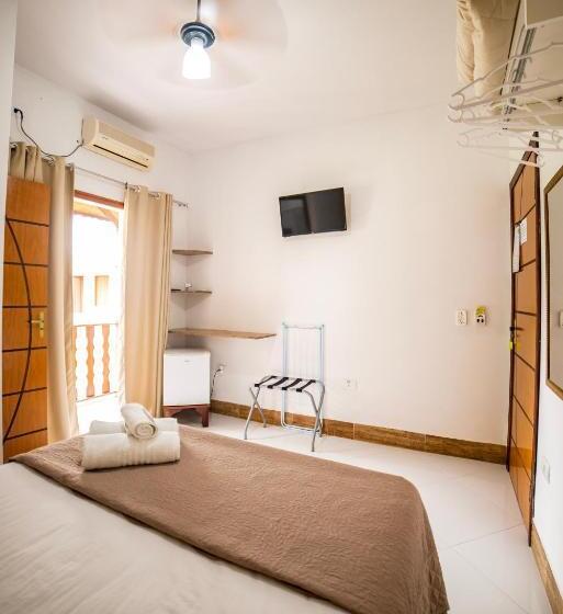 バルコニー付きデラックスルーム, Pousada Cantinho Do Sossego Paraty Tem Piscina Com Vista Pra Montanha, Salão De Jogos, Café Da Manhã