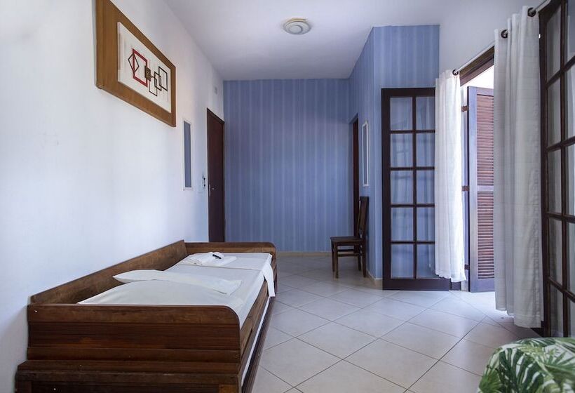 家庭间, Pousada Castelinho