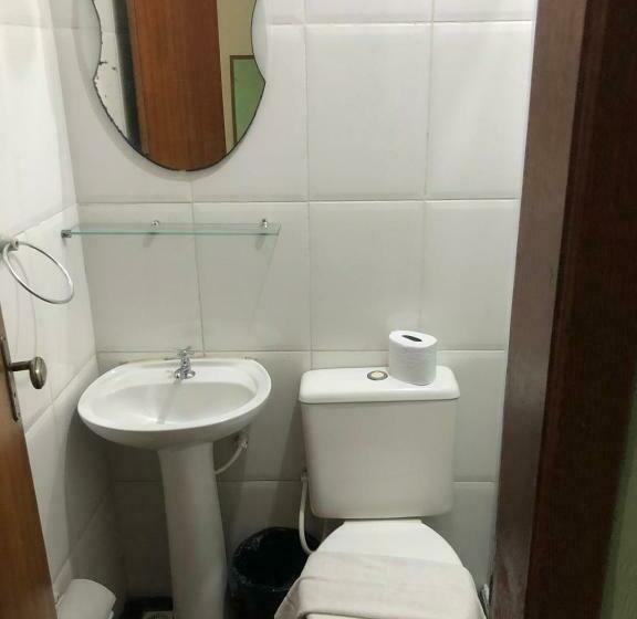 标准三人间, Pousada Córdoba