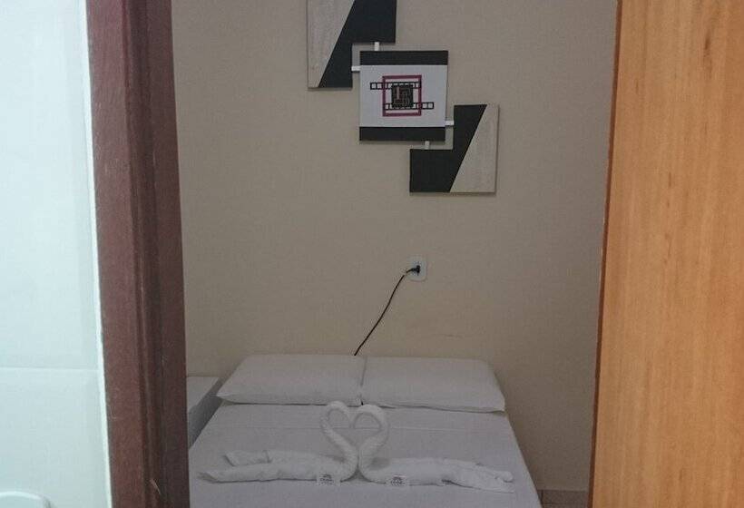 标准单人间, Pousada Córdoba