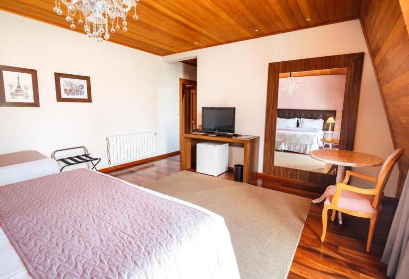 חדר סופריור לשלושה, Pousada Luis Xv