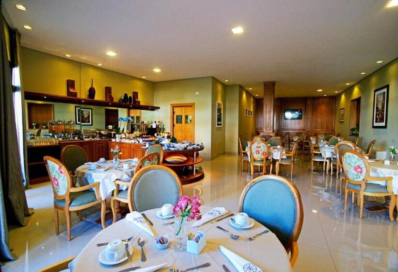 חדר סופריור לשלושה, Pousada Luis Xv