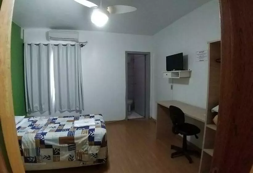 Economy Yhden Hengen Huone, Pousada Sinos