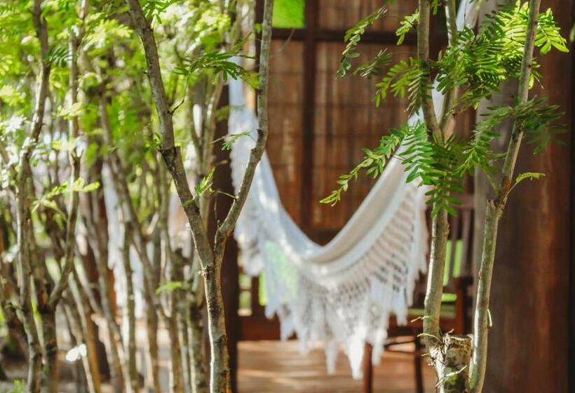 Трехместный Номер Стандарт Вид на Сад, Pousada Villa Bella