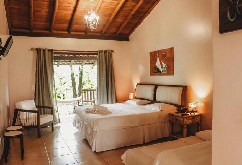 Четырехместный Номер Стандарт Вид на Сад, Pousada Villa Bella