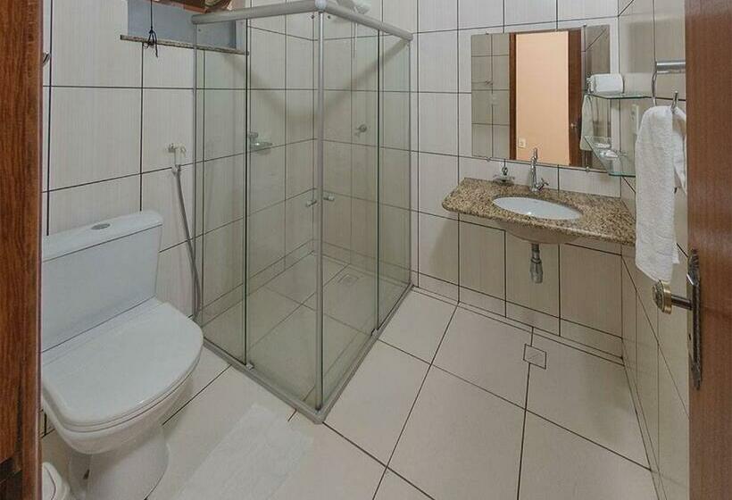 חדר סטנדרט לשלושה, Real Comandatuba