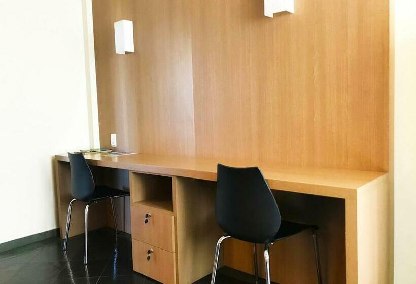 Апартаменты 1 Спальня, Sete Lagoas Residence