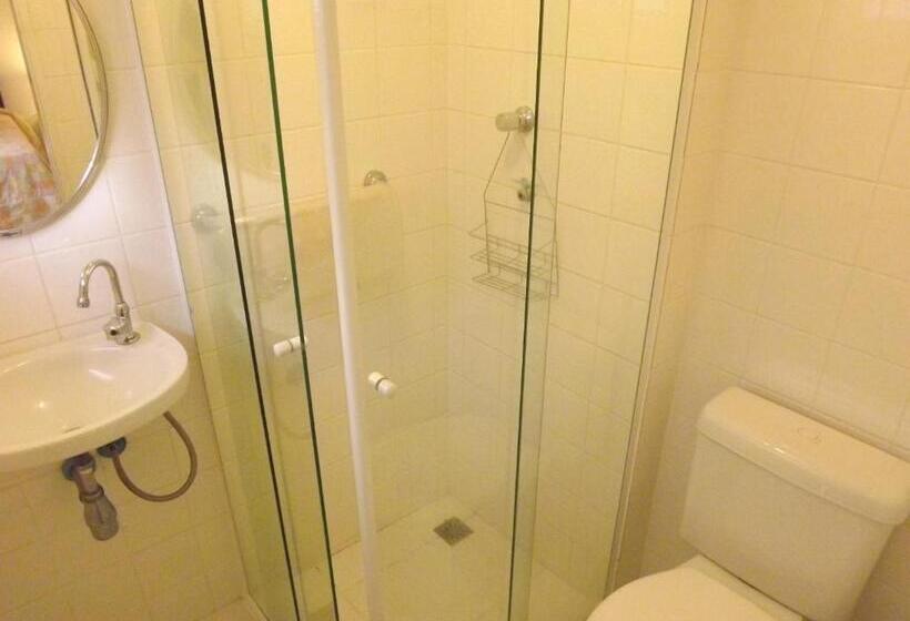 패밀리 방갈로, Vivenda Penedo