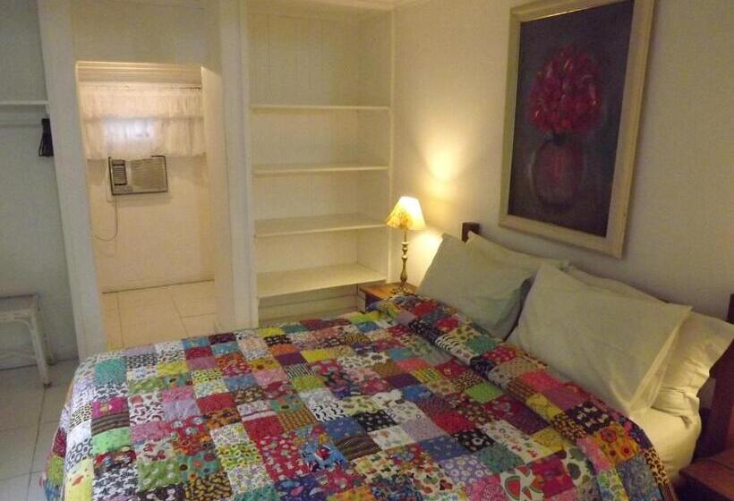 패밀리 방갈로, Vivenda Penedo