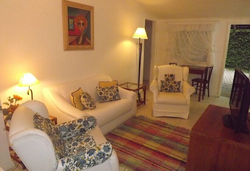 패밀리 방갈로, Vivenda Penedo